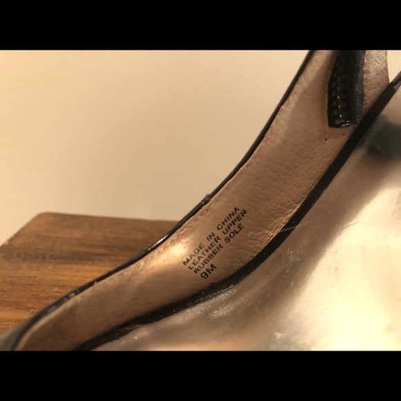 Michael Kors Patent leather sandals - Picture 5 of 6